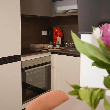 شقة B-stay Miniappartamento Pizzofalcone